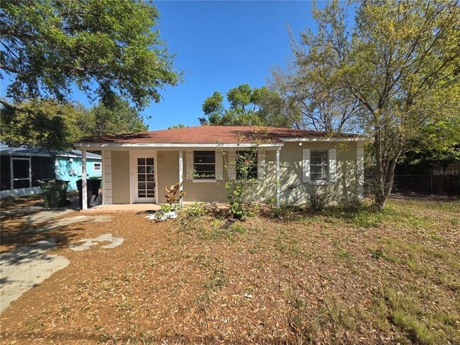 property at 3007 N Adams St