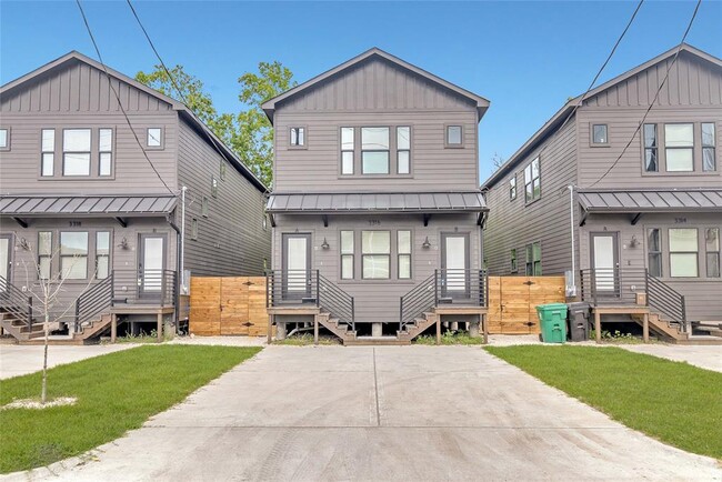 3316 Bacchus St-Unit -A in Houston, TX - Building Photo - Building Photo