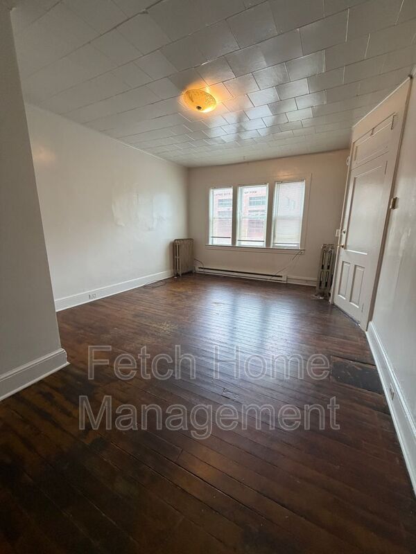 property at 422 W King St