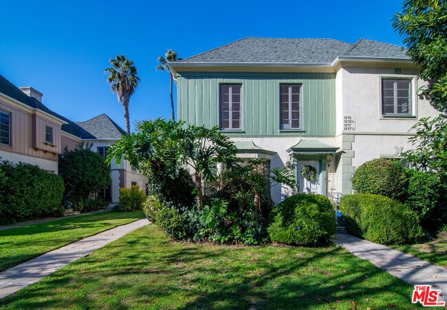 property at 1215 S Alfred St