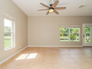 1905 77th Dr in Vero Beach, FL - Building Photo - Building Photo
