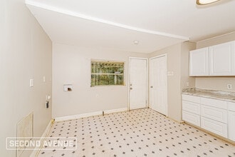 3278 Pike Ave in Birmingham, AL - Foto de edificio - Building Photo