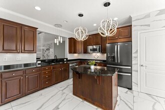 2876 Overlook Way in Atlanta, GA - Building Photo - Building Photo