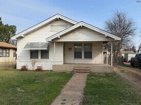 1656 McGregor Ave in Wichita Falls, TX - Building Photo