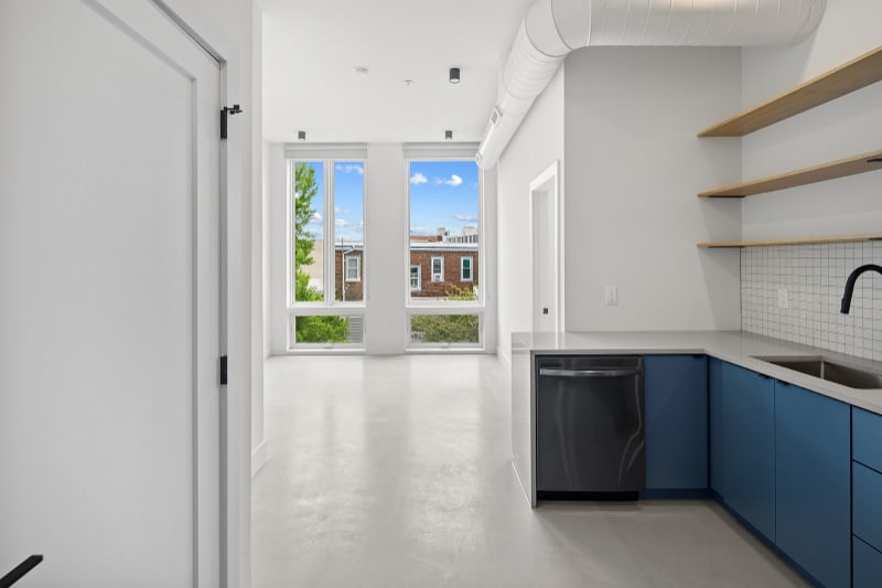 2201 Frankford Ave in Philadelphia, PA - Foto de edificio