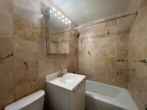 145 Fourth Avenue, Unit 9F in New York, NY - Building Photo - Building Photo