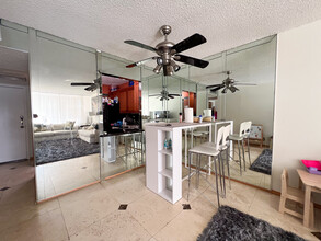 701 Three Islands Blvd, Unit 506 in Hallandale Beach, FL - Building Photo - Building Photo