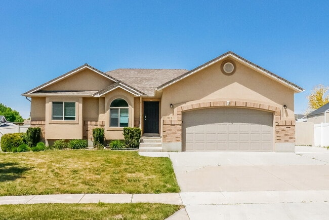 property at 817 N 600 W