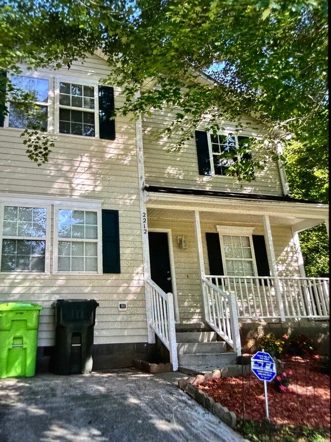 property at 2212 Springhill Ave