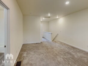 887 E 98th Ave in Thornton, CO - Foto de edificio - Building Photo