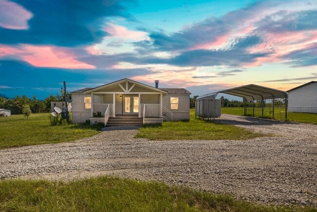 17982 CR 4104 in Lindale, TX - Building Photo - Building Photo