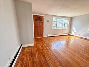 175 Texas St in Buffalo, NY - Building Photo - Building Photo