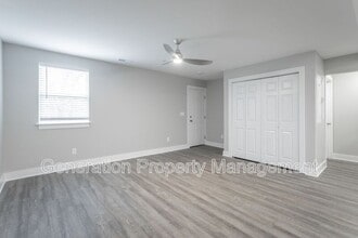 5 Meadowbrook Dr W in Red Bank, TN - Building Photo - Building Photo