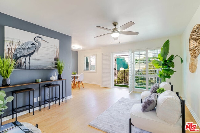 property at 2721 2nd St