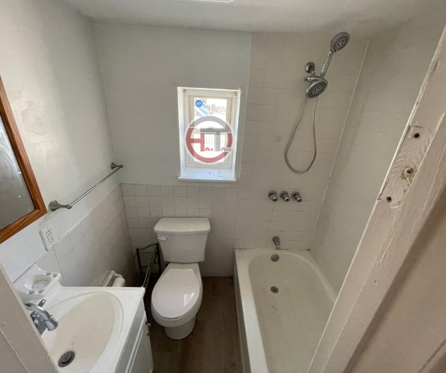 1410 Edison Ave in Bronx, NY - Building Photo - Building Photo
