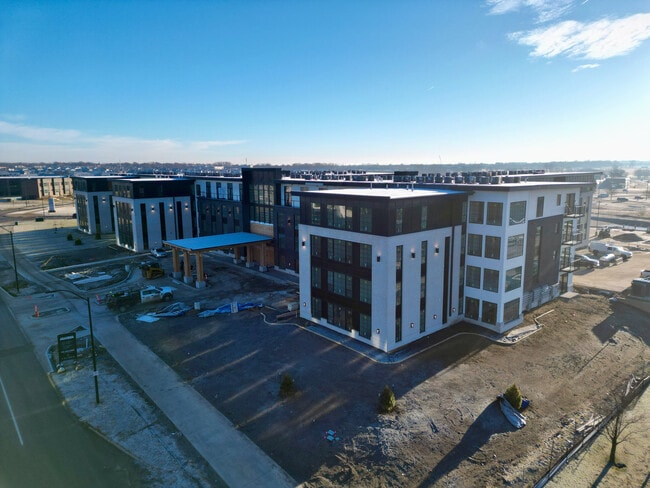 The Standard at Prairie Trail in Ankeny, IA - Foto de edificio - Building Photo