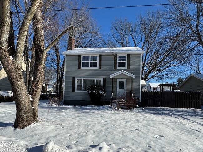 property at 616 Yale Ave