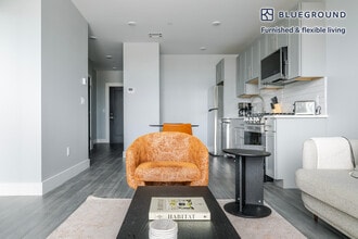 365 Western Ave in Boston, MA - Building Photo - Building Photo