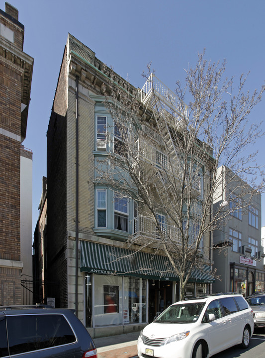 Massmann Building in Montclair, NJ - Foto de edificio