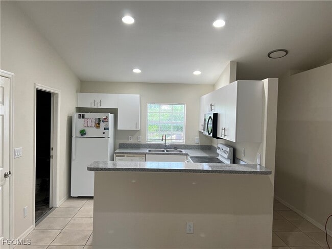 2301 Ansel Ave S in Lehigh Acres, FL - Building Photo - Building Photo