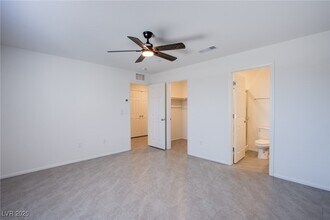 6288 Dolosonte St in Las Vegas, NV - Building Photo - Building Photo