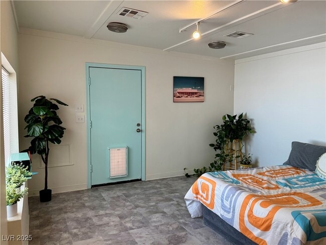 property at 1610 Exley Ave