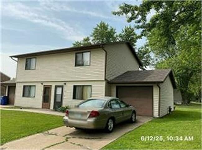 property at 757-757 Prairie Ridge Rd