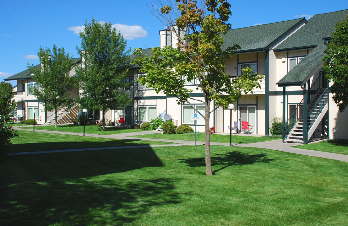 Cedar Canyon Villas in Spokane, WA - Building Photo