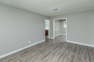 Baba Flats in Mableton, GA - Building Photo - Interior Photo