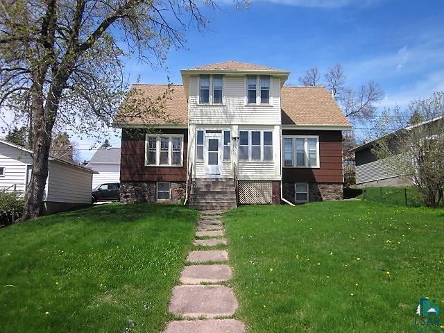 1221 E 5th St, Unit One in Duluth, MN - Building Photo