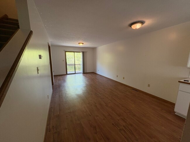 511 E Jackson St in Ozark, MO - Building Photo - Building Photo