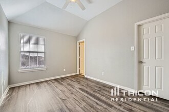 2785 Greenway Dr in Frisco, TX - Building Photo - Building Photo