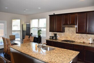 620 Purtis Creek Ln in Georgetown, TX - Building Photo - Building Photo