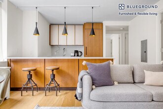 420 E 54th St, Unit SI FL3-ID752 in New York, NY - Building Photo - Building Photo