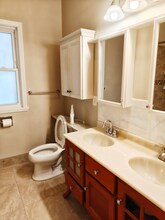 3149 S Emerald Ave, Unit 2R in Chicago, IL - Foto de edificio - Building Photo