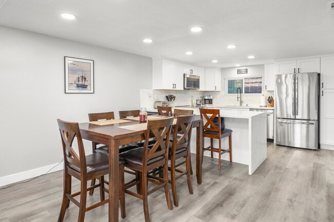 property at 8535 Paradise Valley Rd