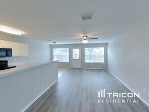 1532 Pine Ln in Fort Worth, TX - Building Photo - Building Photo