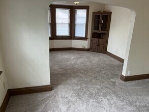 6411 W Mitchell St in West Allis, WI - Building Photo - Building Photo