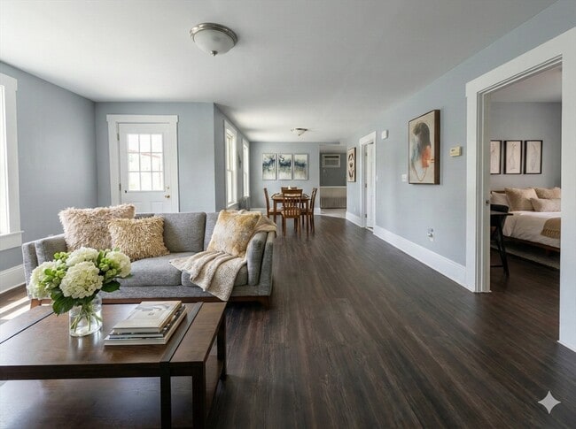 596 Beacon St in Lowell, MA - Building Photo - Building Photo