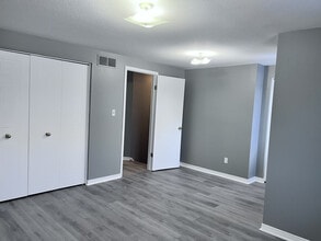 193 Prosperity Dr in Kitchener, ON - Building Photo - Building Photo