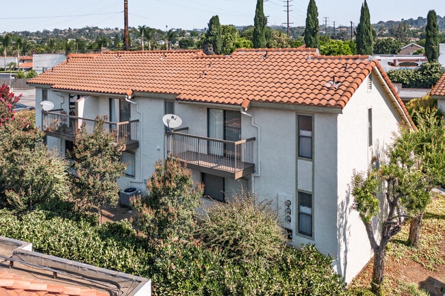 Spring Pointe in La Habra, CA - Building Photo - Building Photo