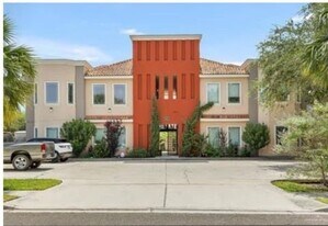 3003 S L Ln in McAllen, TX - Building Photo