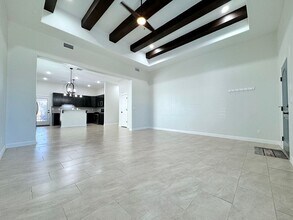 12264 Desert Snow Ct in El Paso, TX - Building Photo - Building Photo