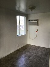 4633 Arboga Rd in Olivehurst, CA - Building Photo - Building Photo