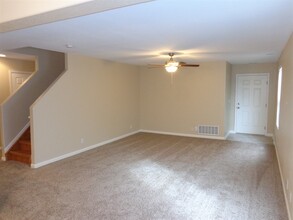 2426 E 110th Pl in Northglenn, CO - Building Photo - Building Photo