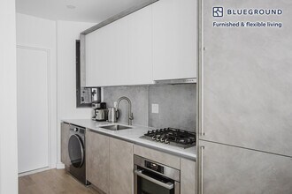 88 East End Ave in New York, NY - Foto de edificio - Building Photo