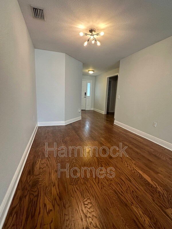 7304 S West Shore Blvd in Tampa, FL - Building Photo - Building Photo