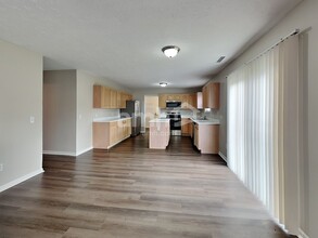 10765 Standish Pl in Noblesville, IN - Building Photo - Building Photo