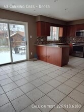 43 Canning Crescent in Cambridge, ON - Building Photo - Building Photo