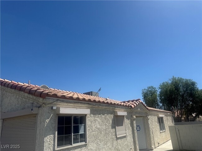 property at 4378 Caliente St